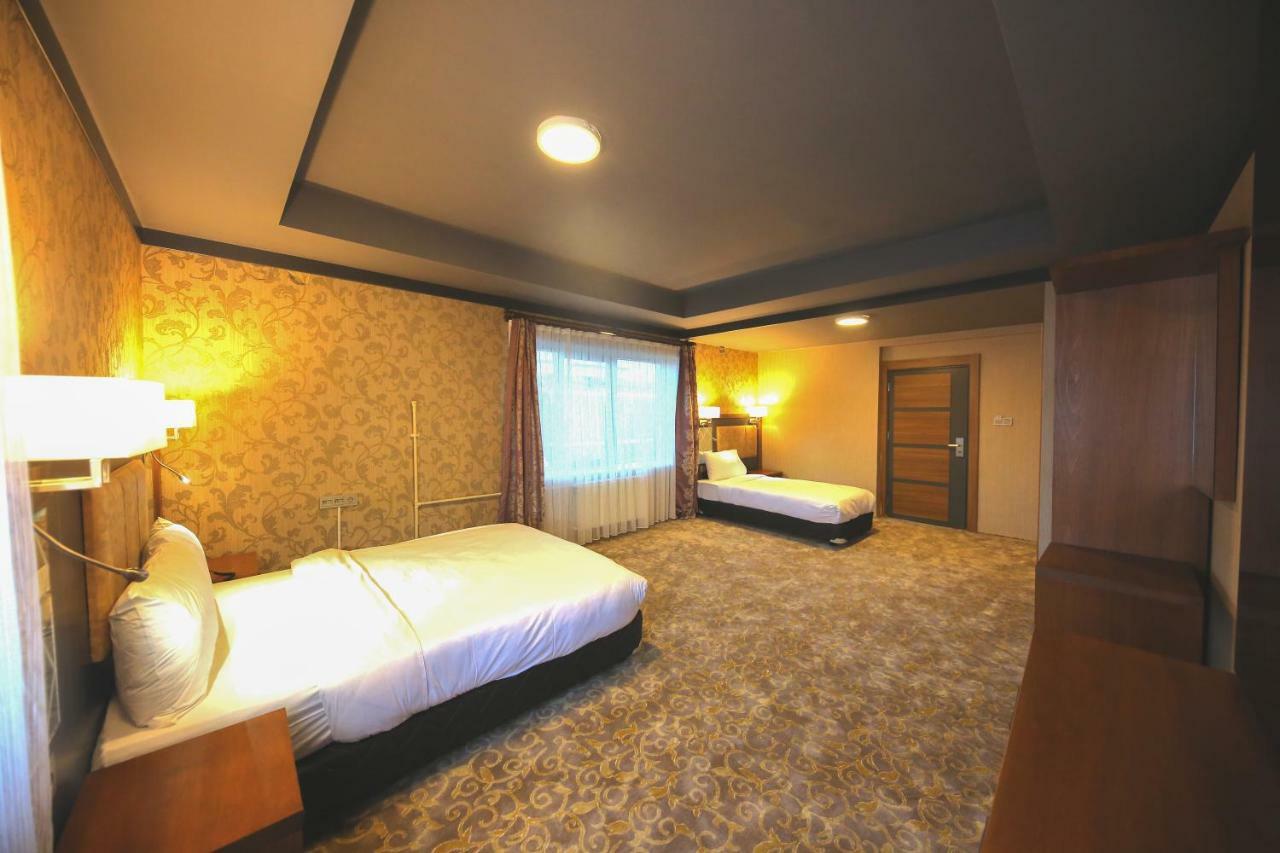 Taht Palace Hotel Ван Экстерьер фото