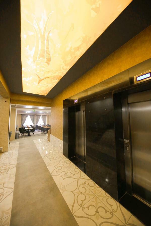 Taht Palace Hotel Ван Экстерьер фото
